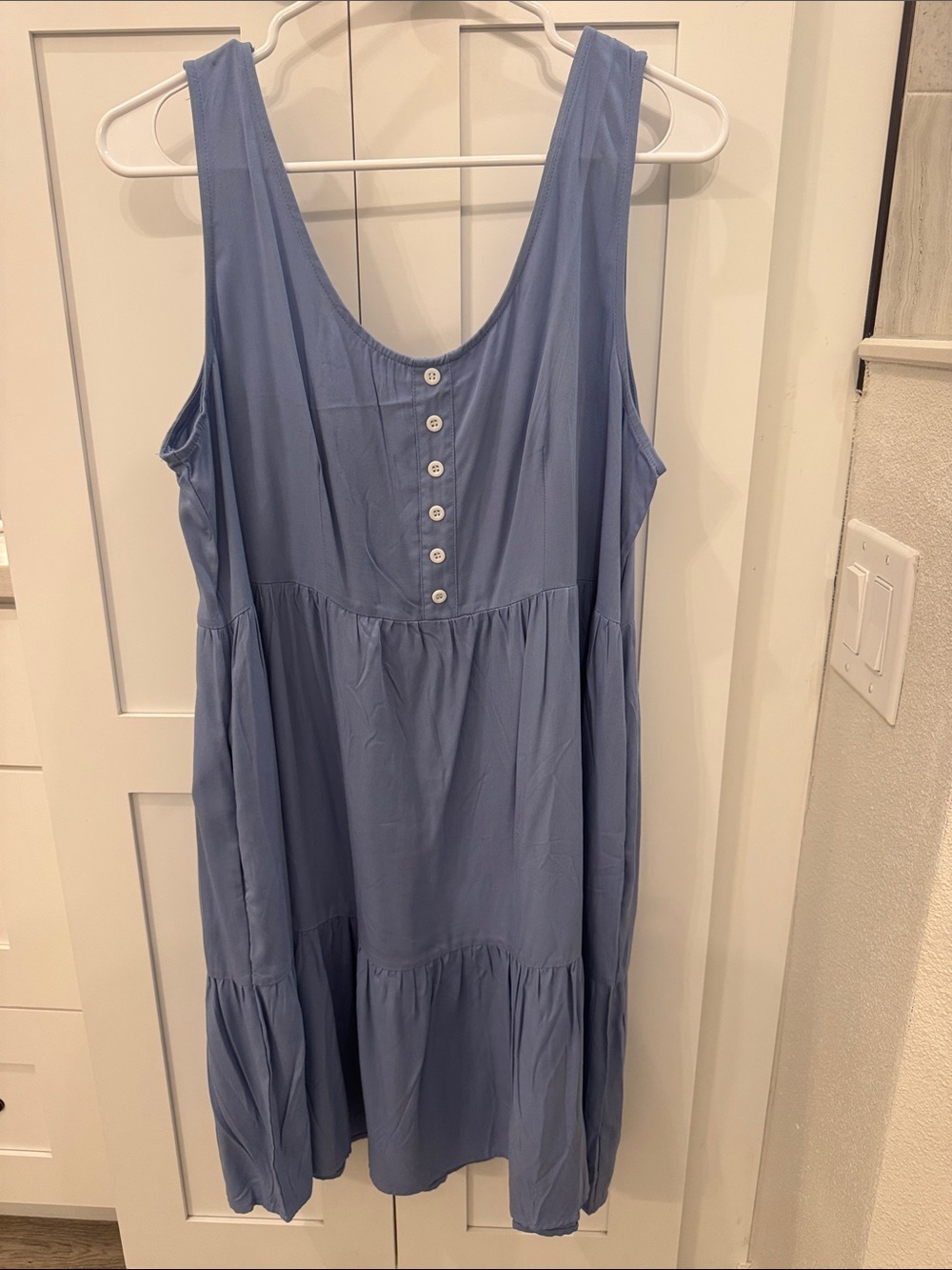 Blue Tiered Sleeveless Dress with pockets. (Size XL)